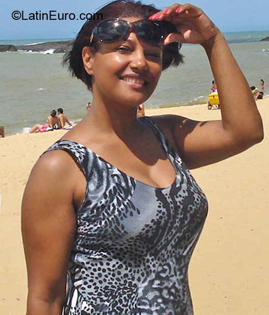 Date this young Brazil girl Hemilie from Rio De Janeiro BR6792