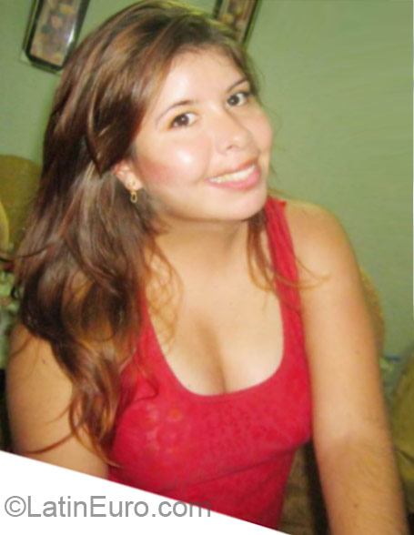 Date this hot Peru girl Cindy cher from Chiclayo PE690