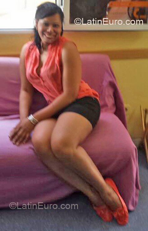 Date this sensual Spain girl Marisol from Madrid ES242