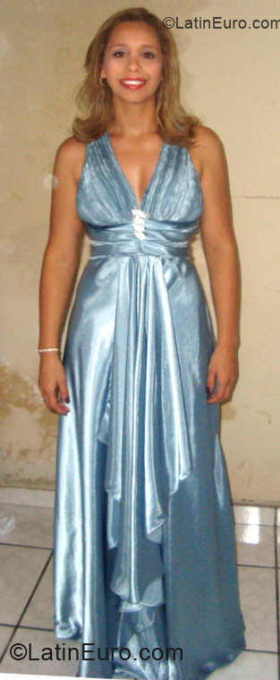 Date this lovely Brazil girl JAMILLE from Ipira BR6898