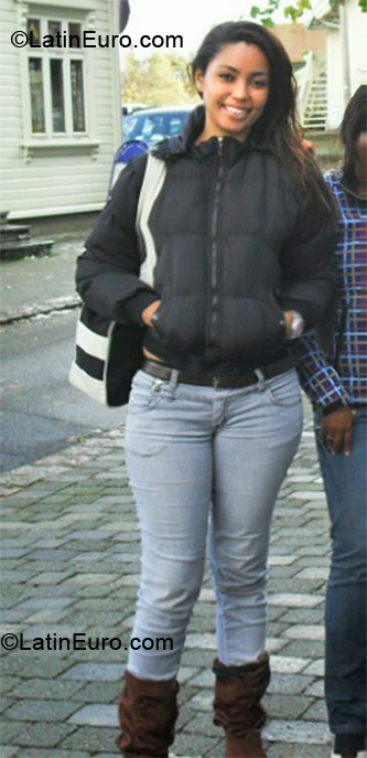 Date this beautiful Brazil girl Sueli from Aracaju BR6902