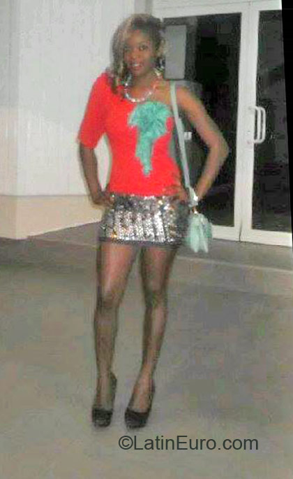 Date this stunning Cameroon girl Anne from douala CM135