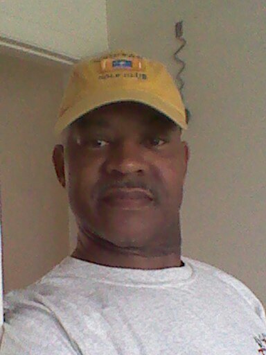 Date this foxy United States man Jon Pierre from Gulf Breeze US13421