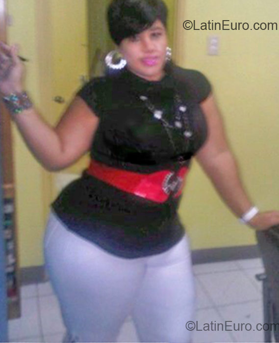 Date this beautiful Jamaica girl Pretty from Kingston JM1226