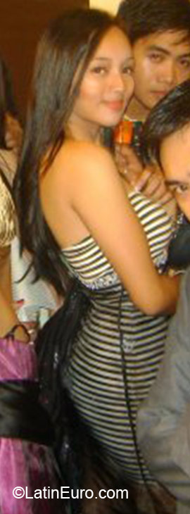 Date this stunning Philippines girl Eulu from Tacloban PH499