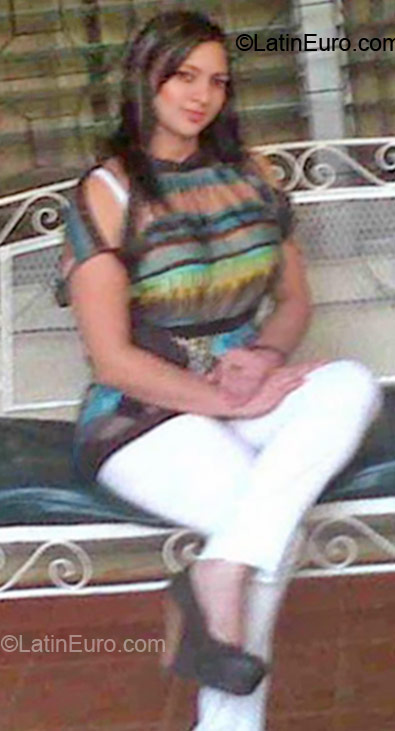 Date this funny Honduras girl Mersy from San Pedro Sula HN701