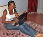 passionate Cameroon girl Alvine from Yaounde CM138