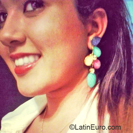 Date this fun Bolivia girl Gabriella Olive from Santa Cruz De La Sierra BO13