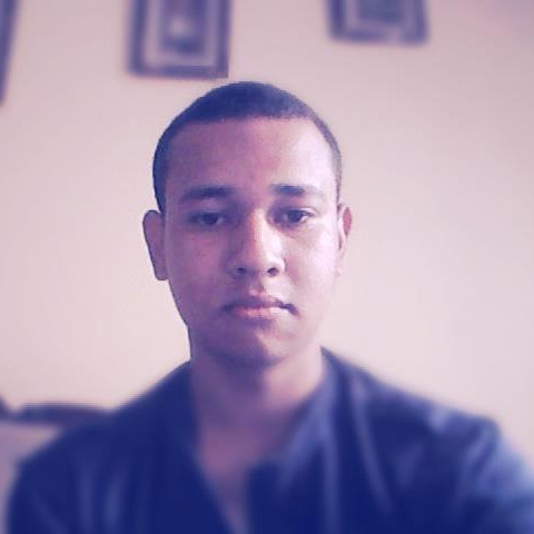 Date this tall Honduras man Jorhe from San Pedro Sula HN744