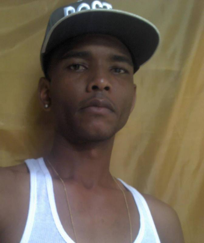 Date this sultry Dominican Republic man Carlos julio from Alemania DO12175