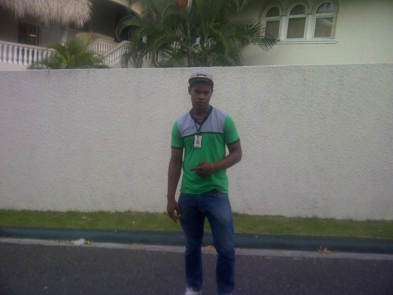 Date this georgeous Dominican Republic man Gustavo from San Felipez DO12178