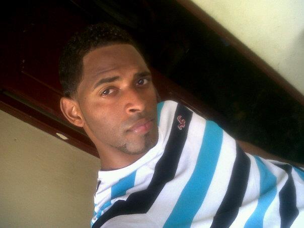 Date this lovely Dominican Republic man Edwin from Santo Domingo DO12193