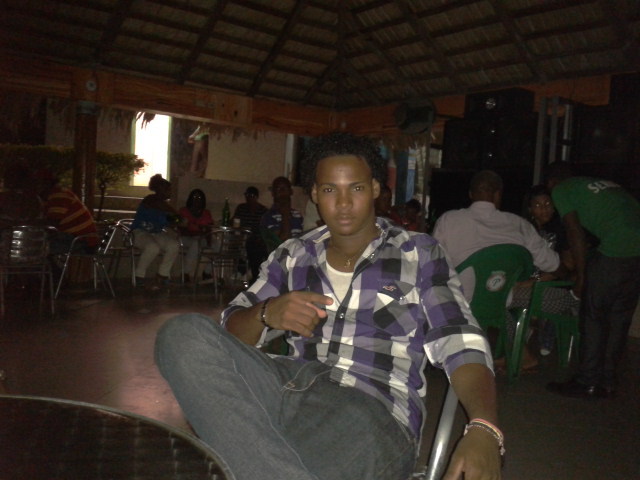 Date this tall Dominican Republic man Manuel from Santo Domingo DO12242