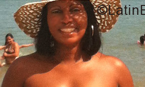 Date this georgeous Brazil girl Laura from Rio Das Ostras BR7143