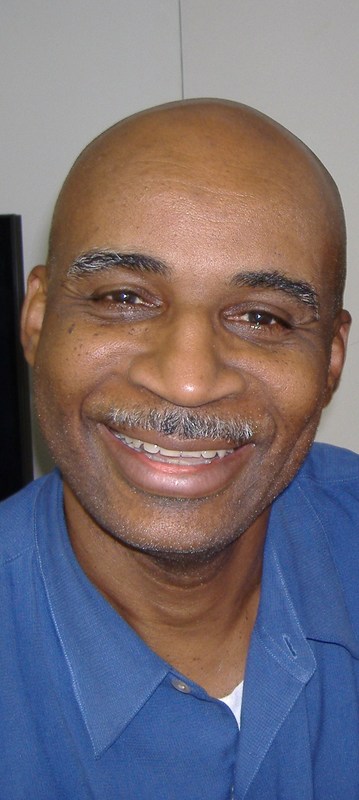 Date this georgeous United States man Ira from East Orange US13663