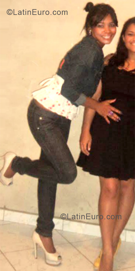 Date this pretty Brazil girl Jorgiane from Sorocaba BR7177