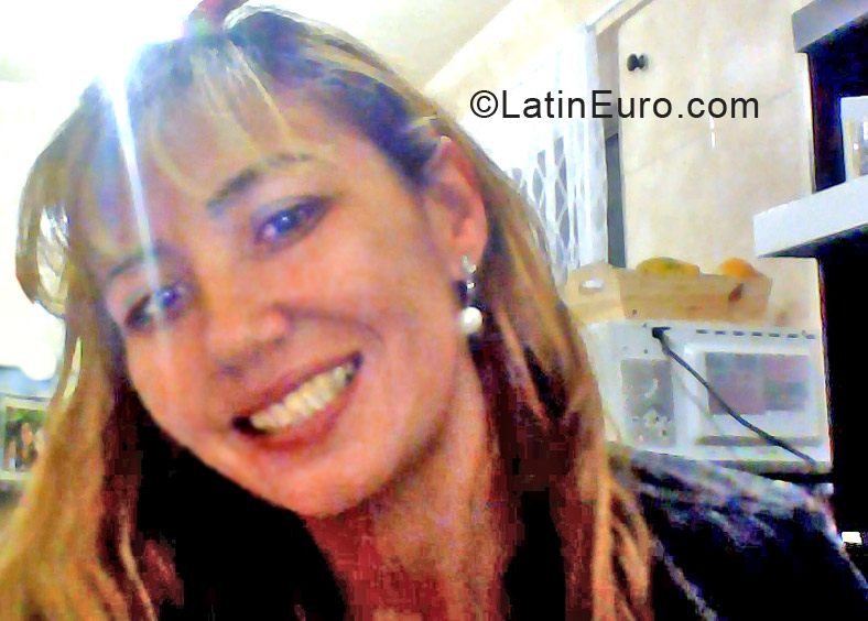 Date this passionate Brazil girl Acrisiani from Sao Paulo BR7179