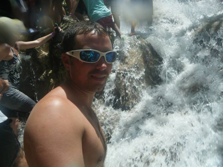 Date this delightful United States man Christopher from Virginia Beach US13680