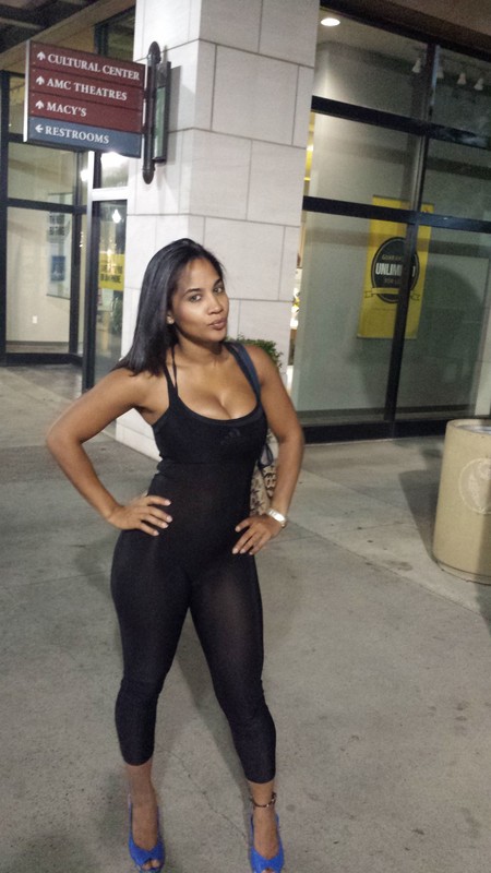 Date this tall United States girl Eimy from Hemet US13759