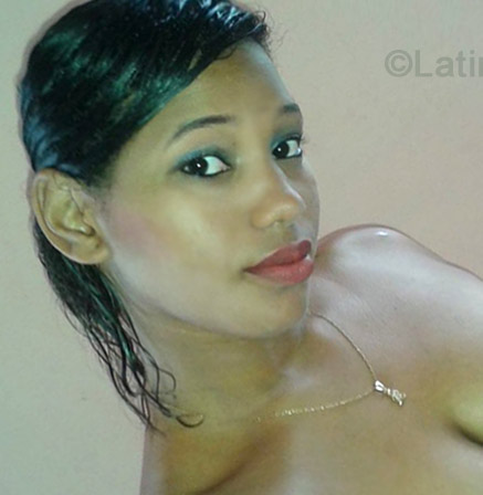 Date this stunning Brazil girl Aline from Salvador BR7265