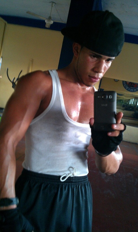 Date this georgeous Dominican Republic man Ariel from Santo Domingo DO13880