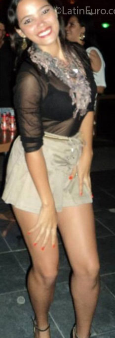Date this happy Brazil girl Sophia from Recife BR7423