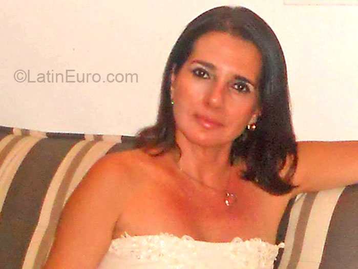 Date this sultry Brazil girl Virginia from Rio De Janeiro BR7588