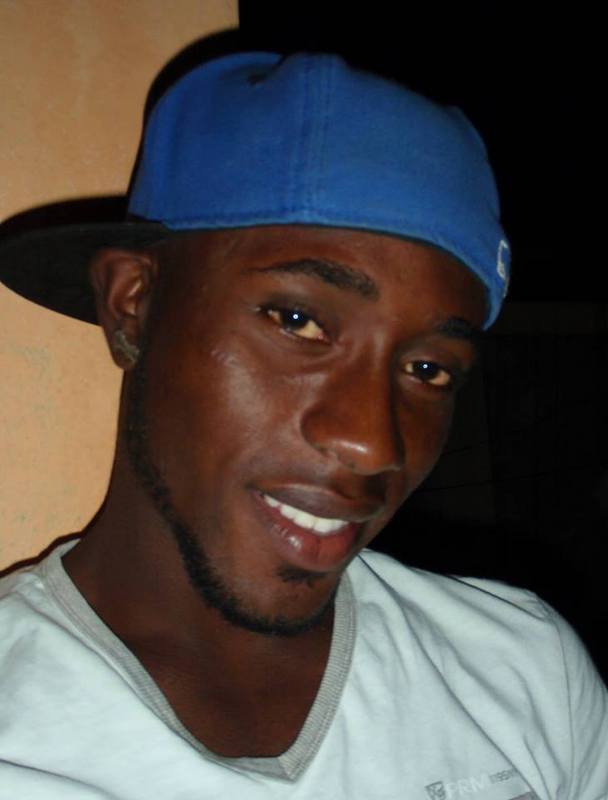 Date this nice looking Dominican Republic man Daniel27 from Santo Domingo DO15183