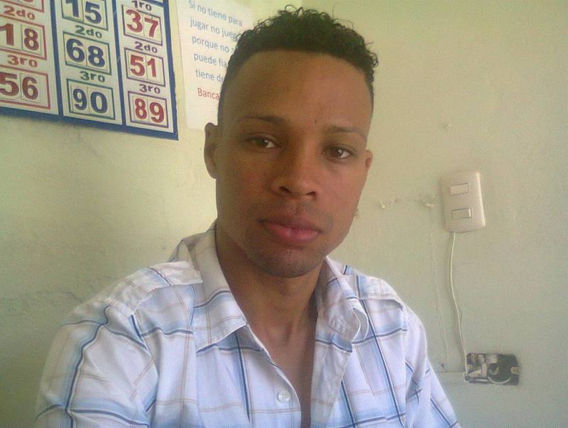 Date this hot Dominican Republic man Juan carlos ros from La Vega DO15329