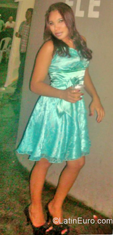 Date this lovely Brazil girl Cleiciane from Araguaina BR7743