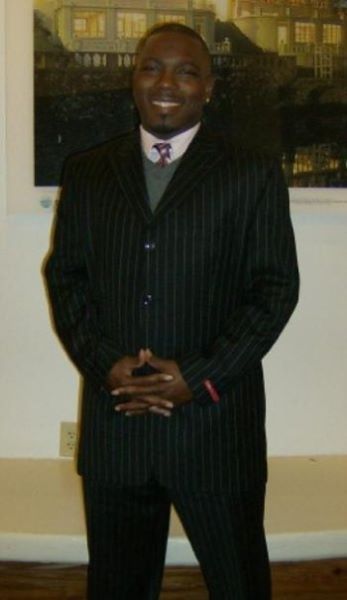 Date this georgeous United States man Moe1975 from Atlanta US14228