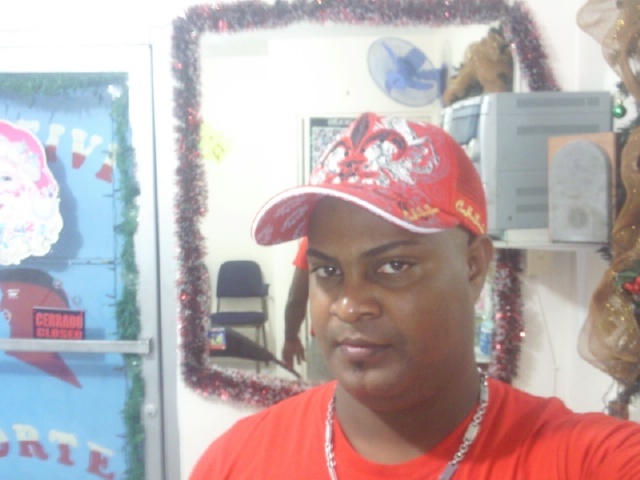 Date this cute Dominican Republic man David ernesto d from Capital DO16145