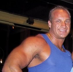 Date this georgeous Colombia man MikeS from Bogota CO13337