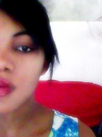 Date this hard body Brazil girl Sadia from Ilheus BR8010