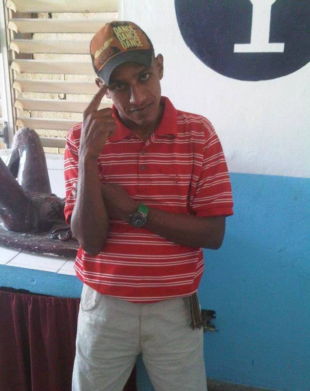 Date this good-looking Dominican Republic man Jesus from Santiago DO17178