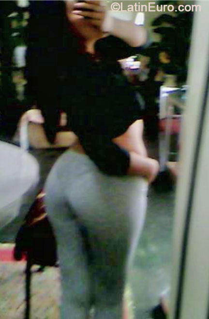 Date this charming Peru girl Kiara from Lima PE854