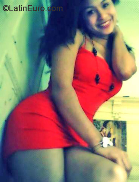 Date this lovely Peru girl Elvina from Lima PE855