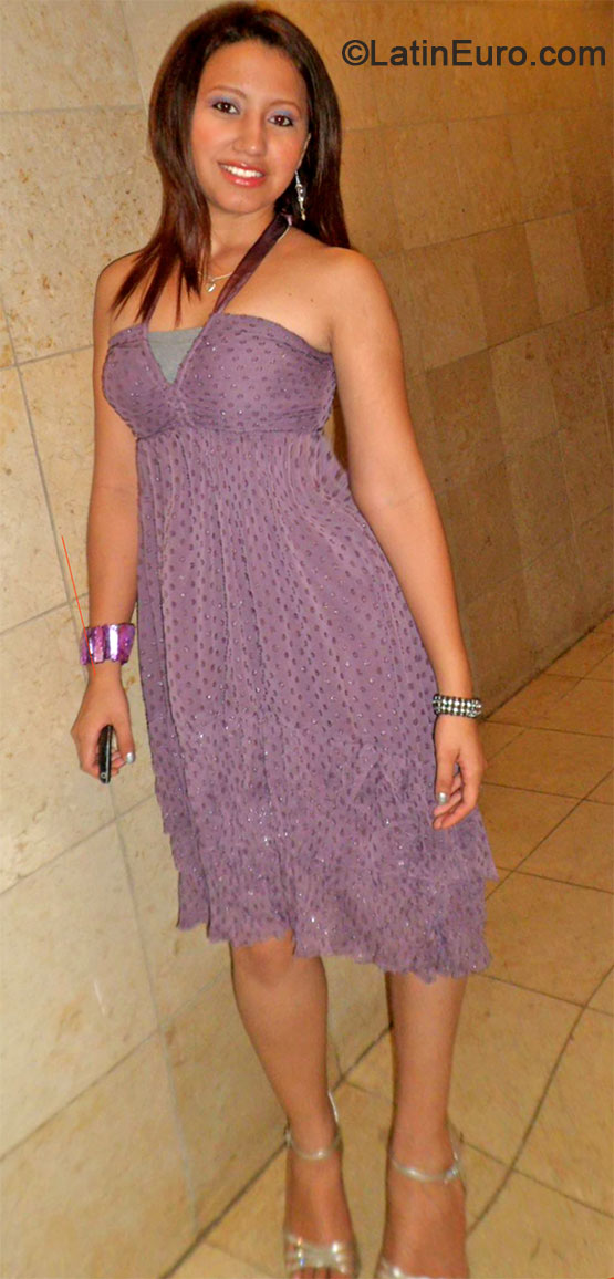 Date this fun Nicaragua girl June from Tipitapa NI162