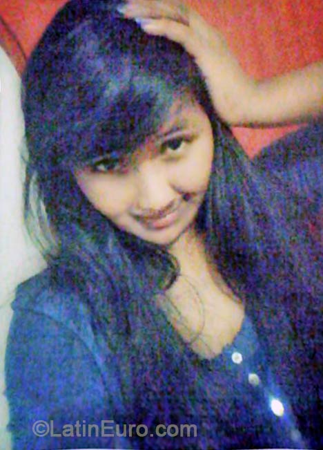 Date this passionate Peru girl Maria from Lima PE894