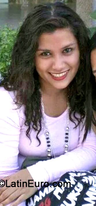 Date this stunning Philippines girl Rash from Cebu City PH614