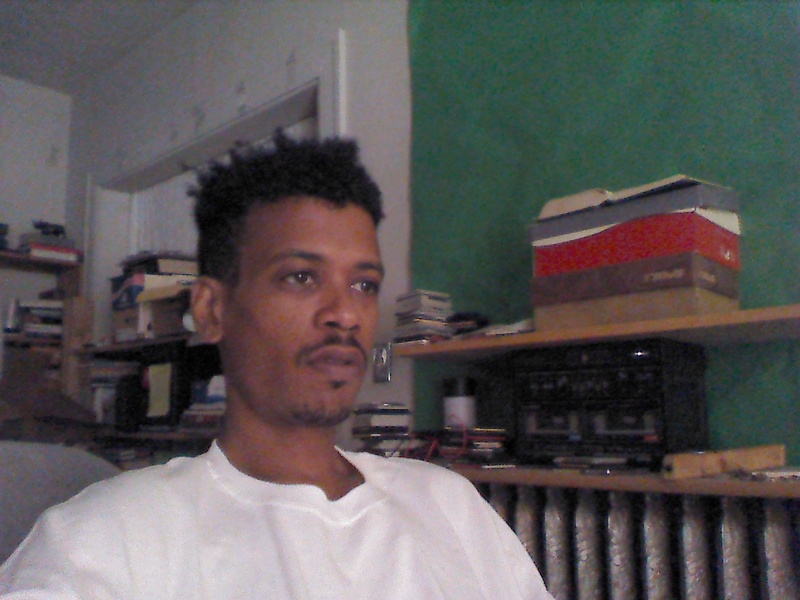 Date this hot United States man Eny from Boston US14876