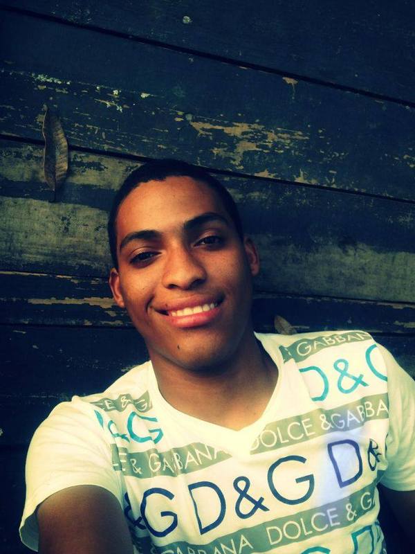 Date this pretty Honduras man Jose gordon from La Ceiba HN934