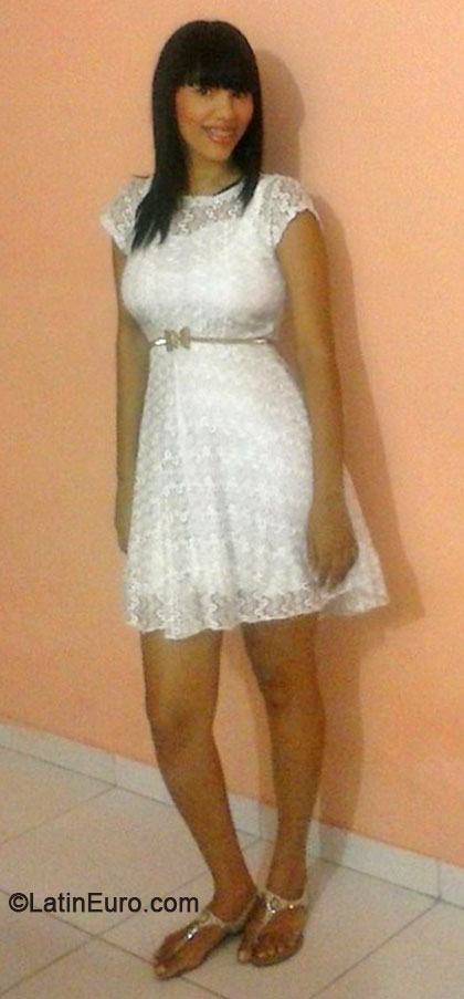 Date this lovely Brazil girl Aline from Juazeiro BR8714