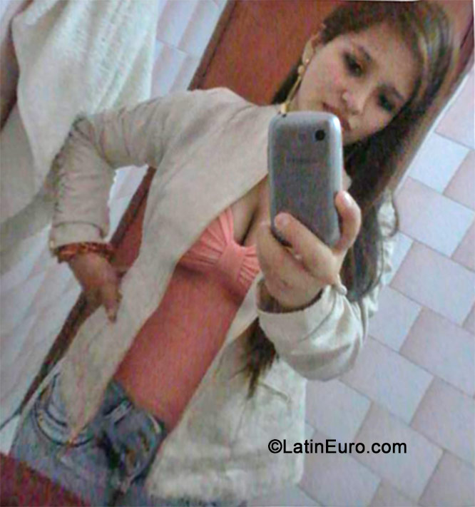 Date this beautiful Peru girl Jacky from Lima PE987