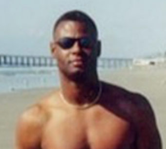 Date this beautiful United States man CARL from Los Angeles US15156