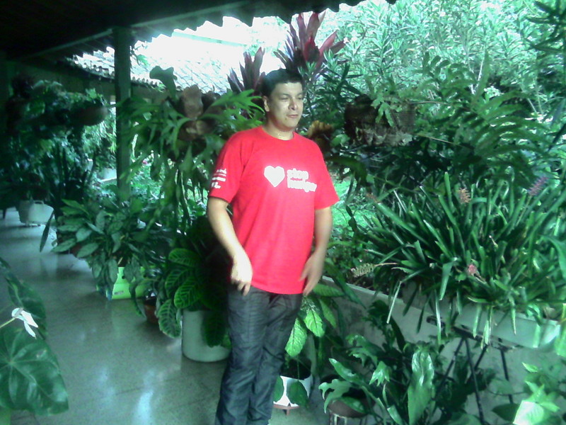 Date this hard body Colombia man John from Medellin CO15390