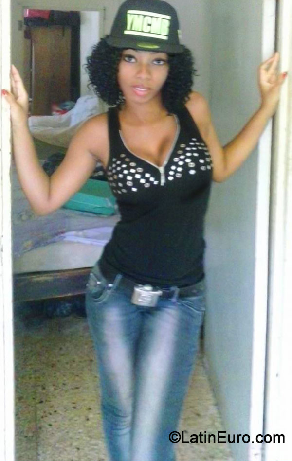 Date this georgeous Jamaica girl Toni from Linstead JM1752