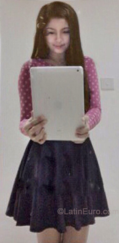 Date this fun Philippines girl Nhonia from Tarlac PH663