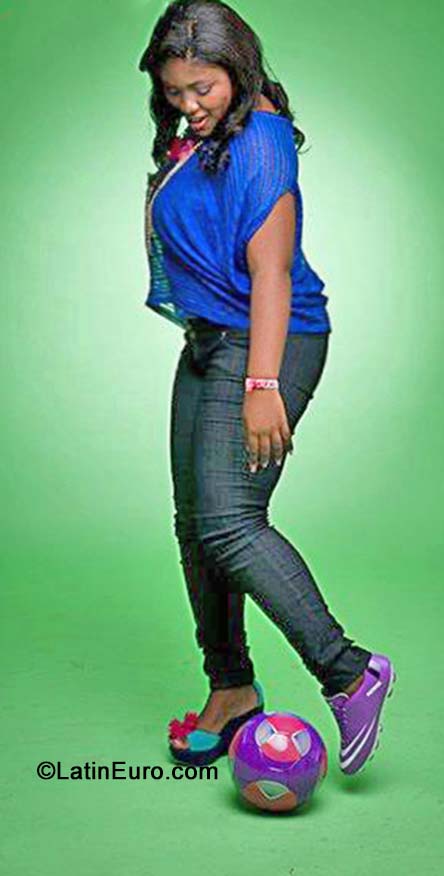 Date this gorgeous Panama girl Janeine from Panama PA440