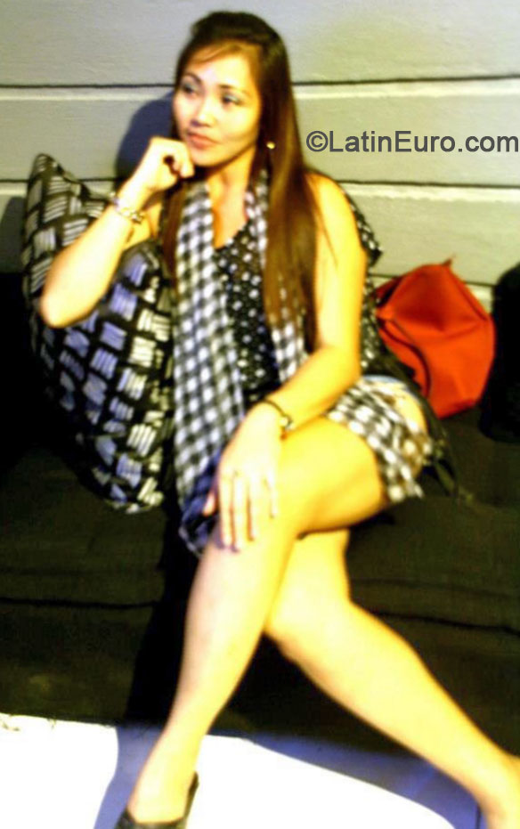 Date this sultry Philippines girl Lete from Lapulapu City PH672